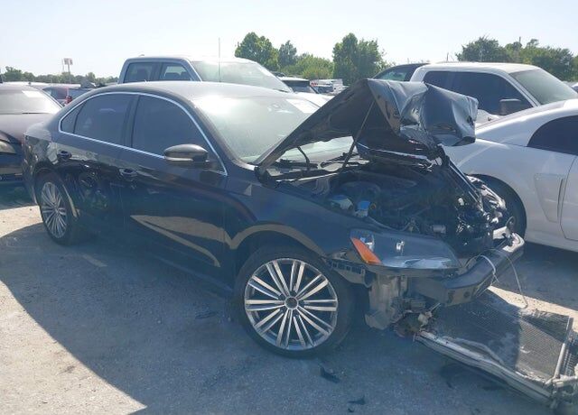2015 VOLKSWAGEN Passat