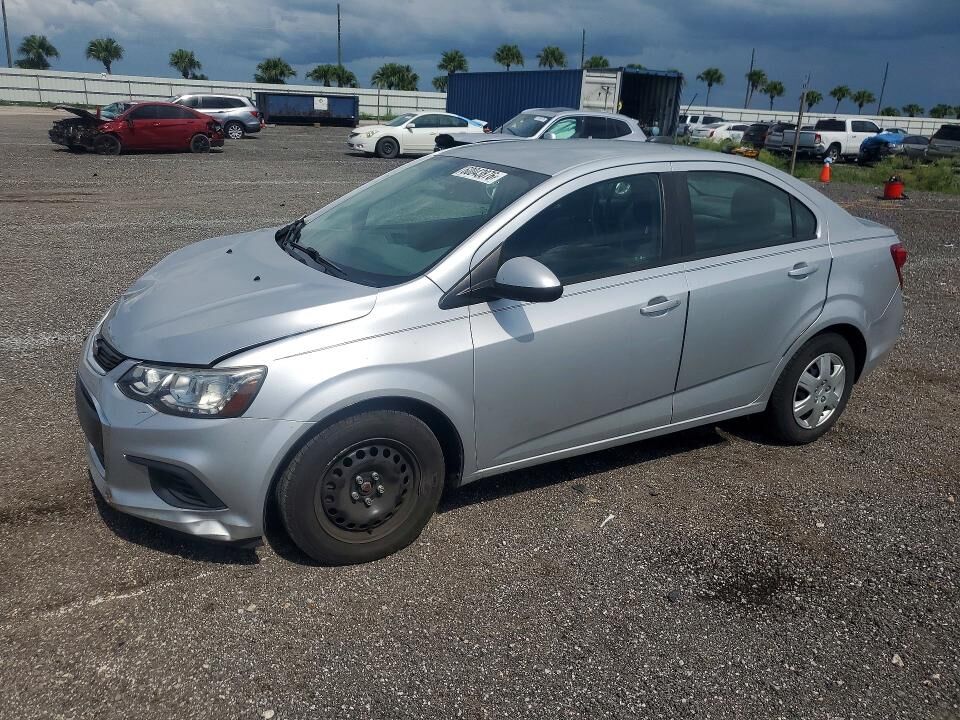 2017 CHEVROLET Sonic