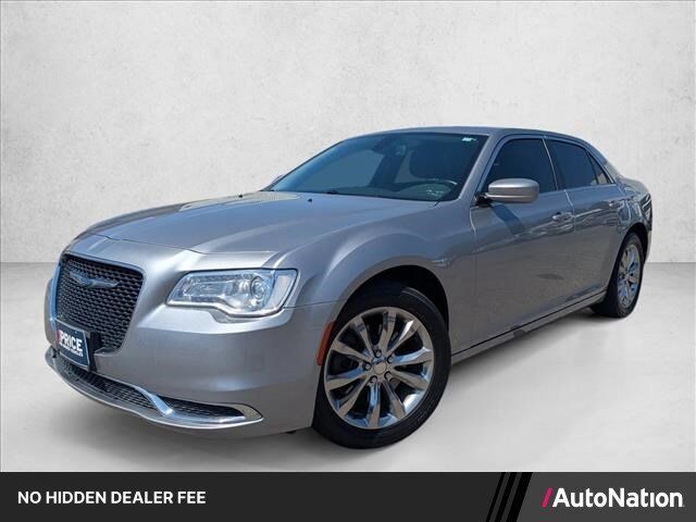 2017 CHRYSLER 300
