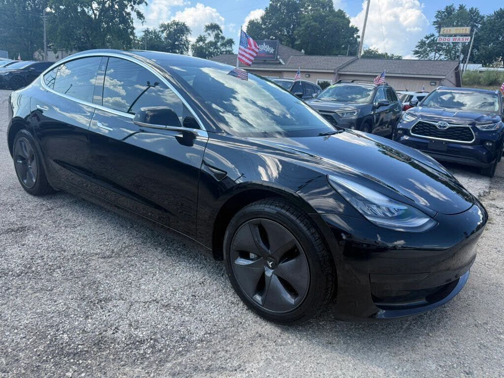 2019 TESLA Model 3