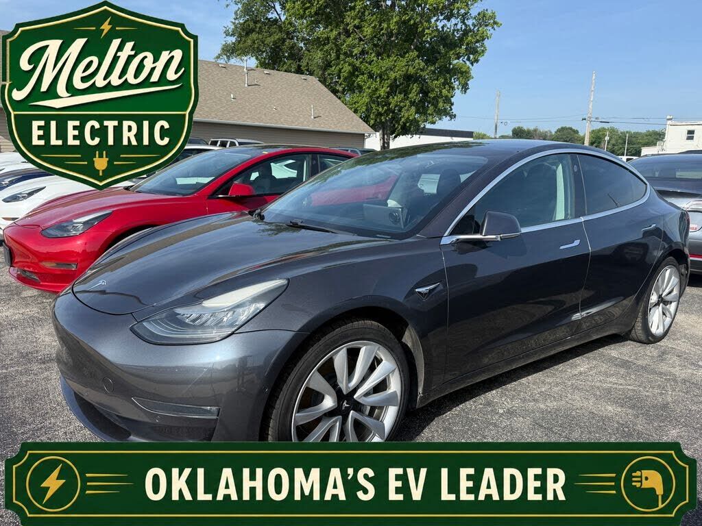 2019 TESLA Model 3