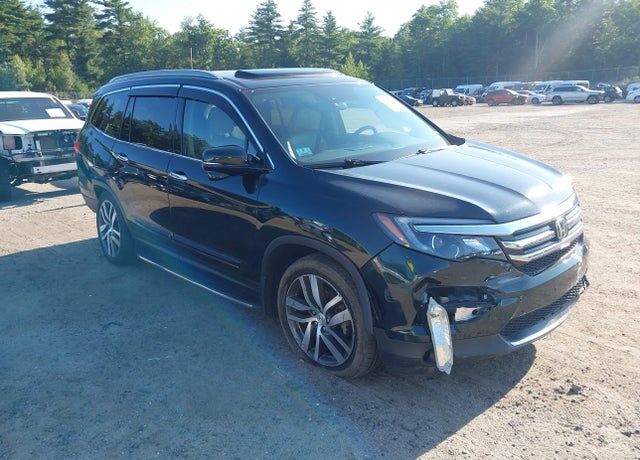 2017 HONDA Pilot