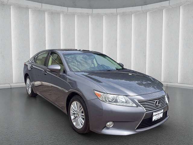 2013 LEXUS ES