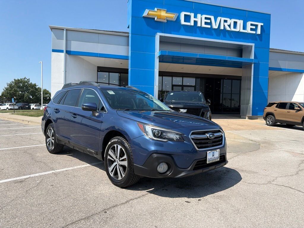 2019 SUBARU Outback