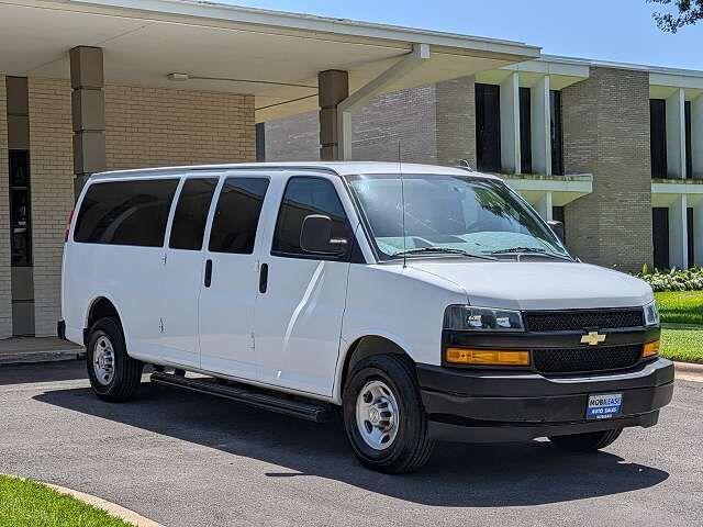 2023 CHEVROLET Express