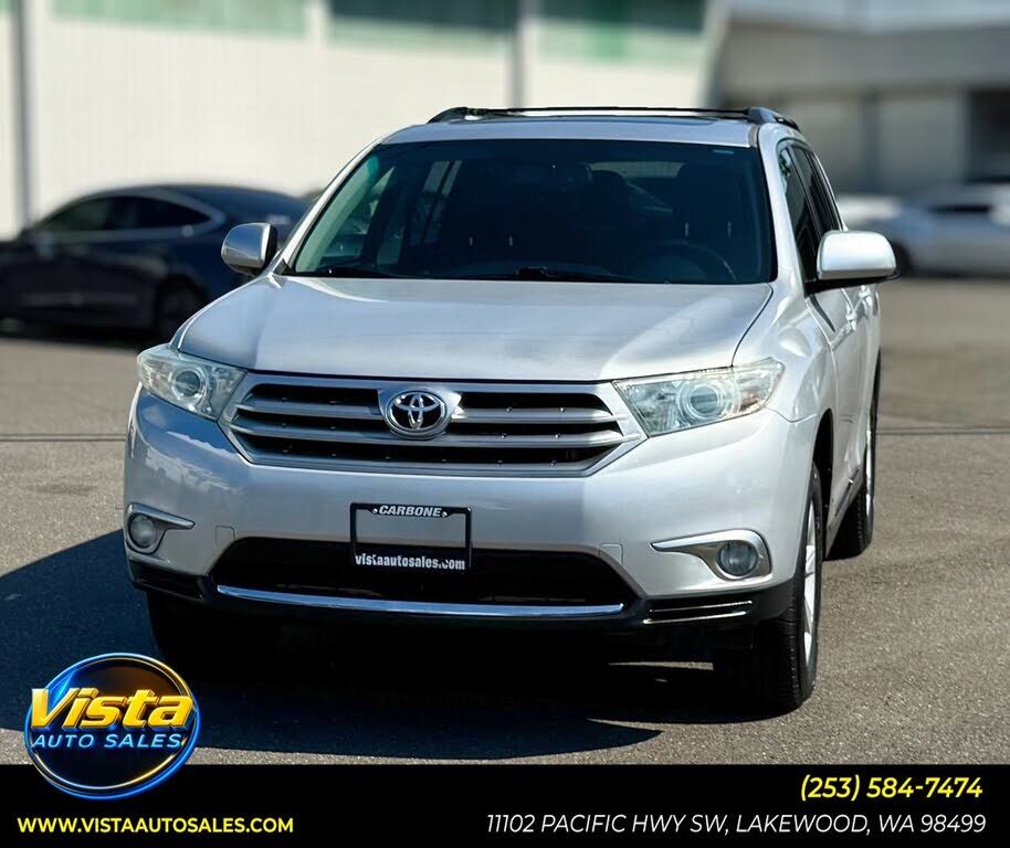 2011 TOYOTA Highlander