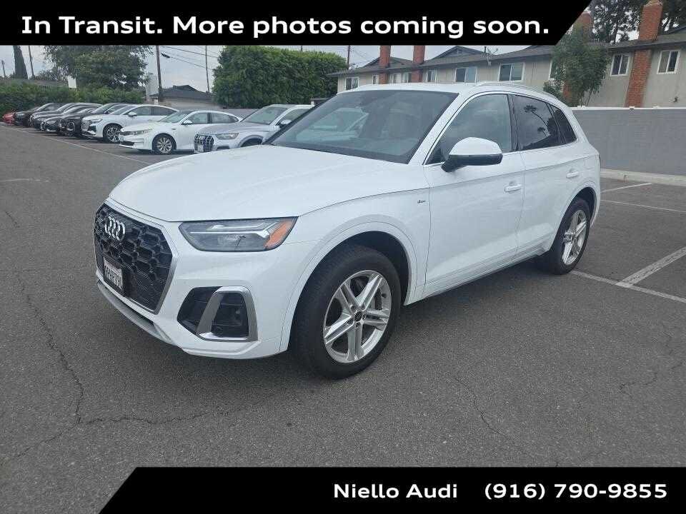 2024 AUDI Q5 e