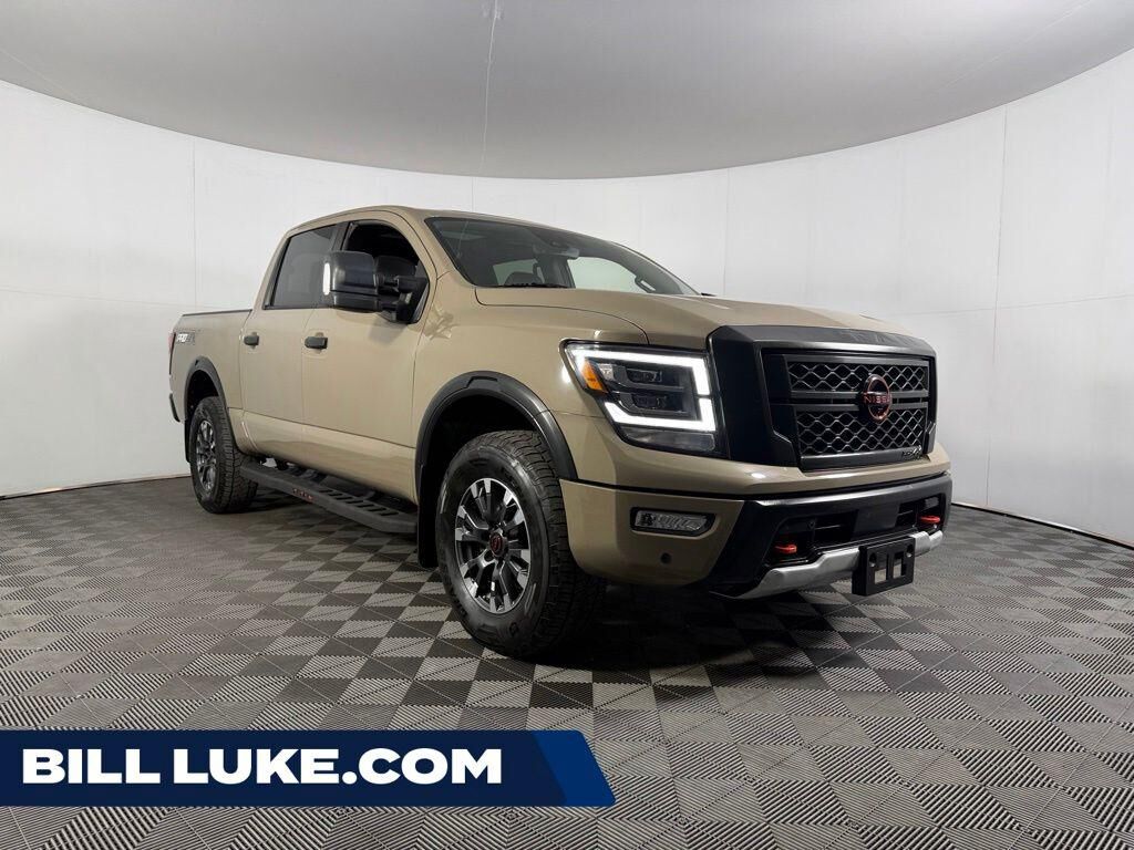 2024 NISSAN Titan
