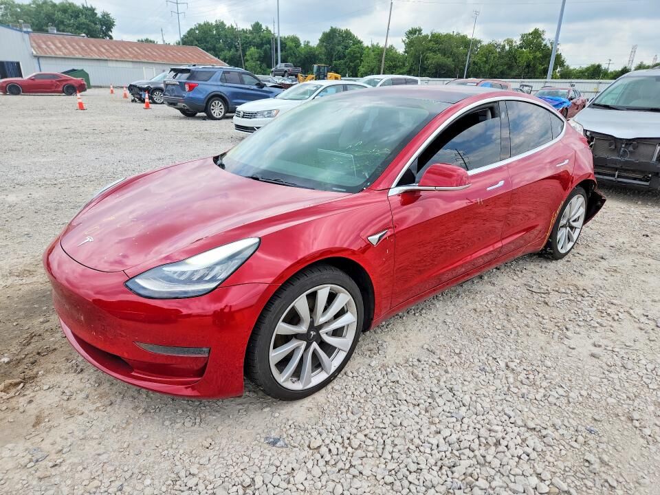 2018 TESLA Model 3