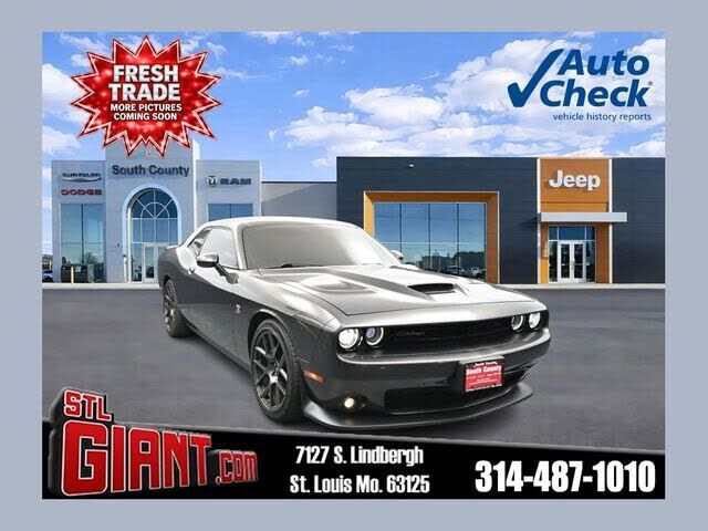 2019 DODGE Challenger