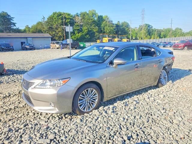 2015 LEXUS ES