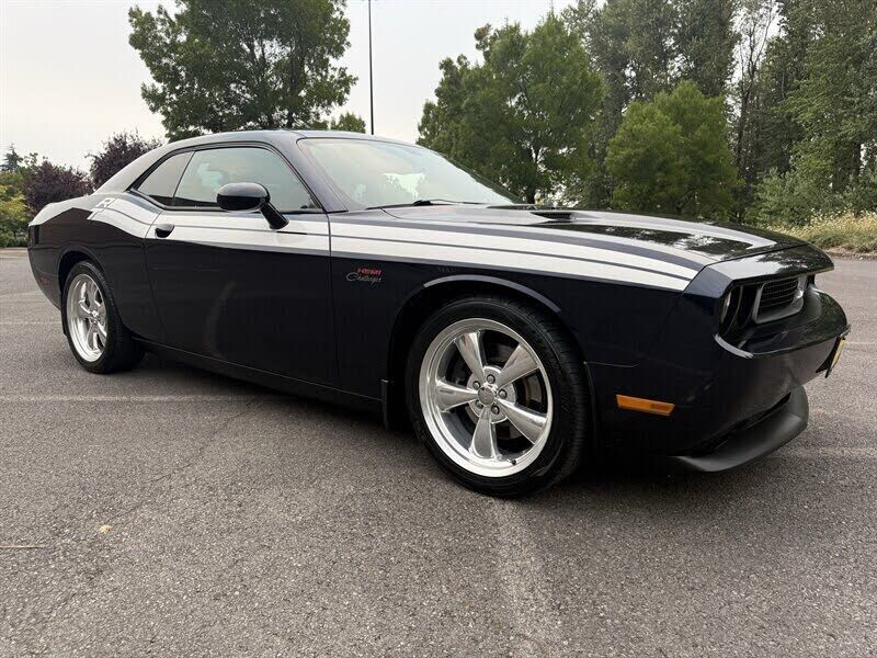 2012 DODGE Challenger