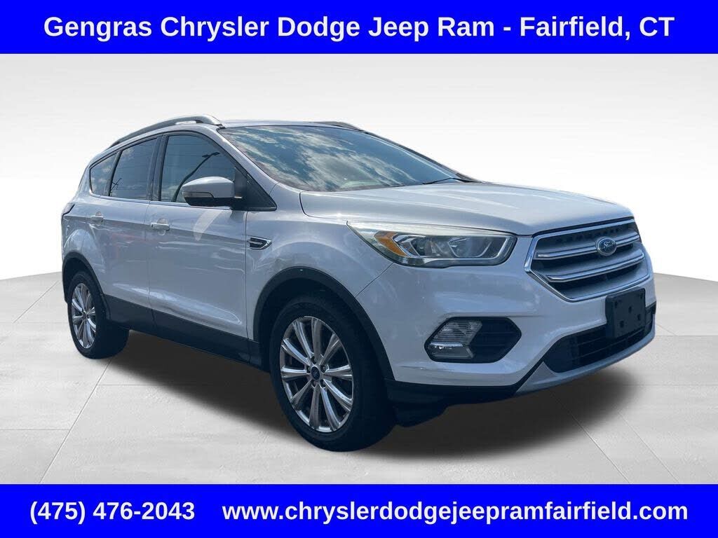 2017 FORD Escape