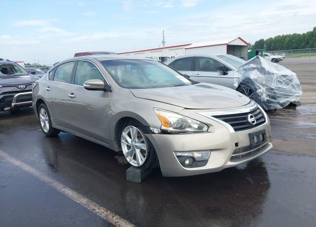 2014 NISSAN Altima