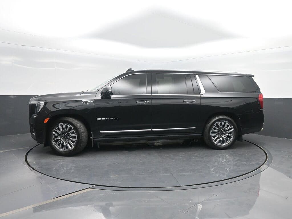2023 GMC Yukon XL