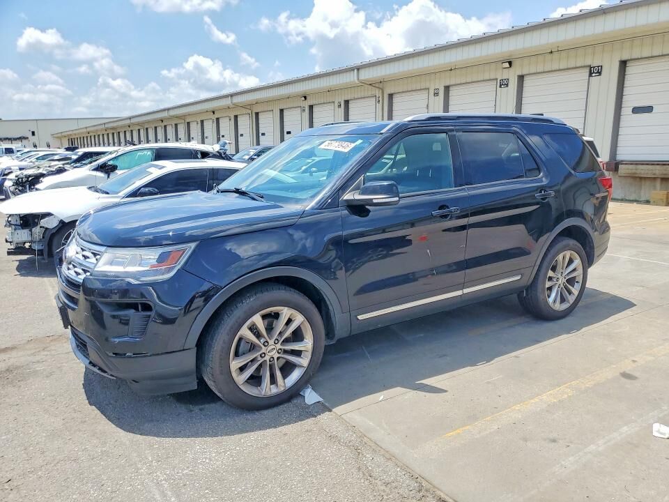 2018 FORD Explorer