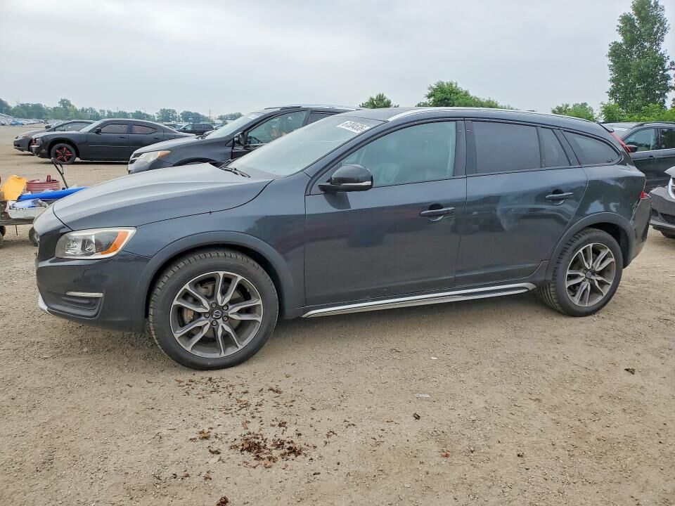 Volvo V60CC