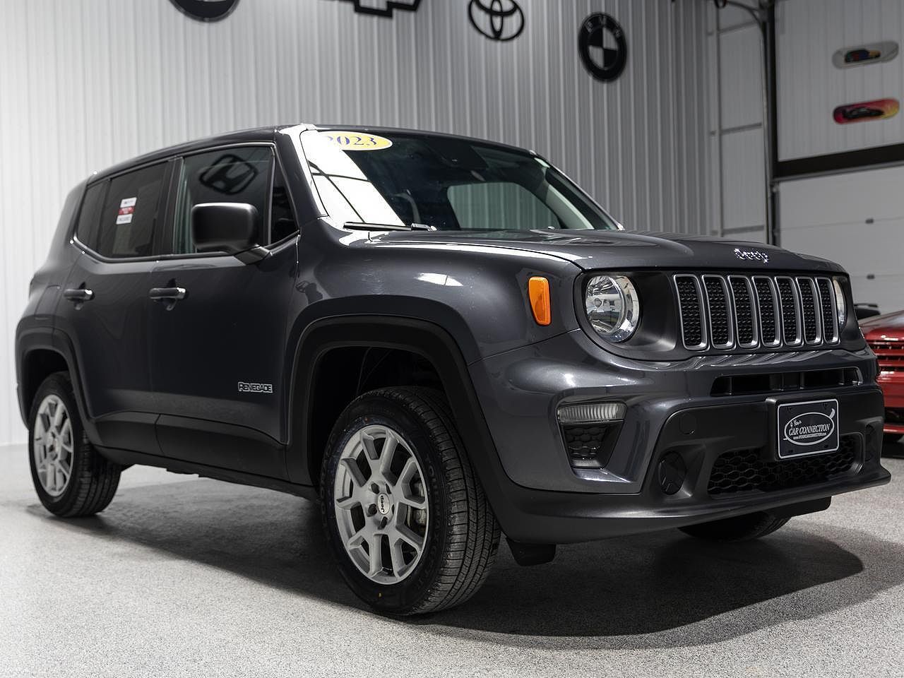 2023 JEEP Renegade