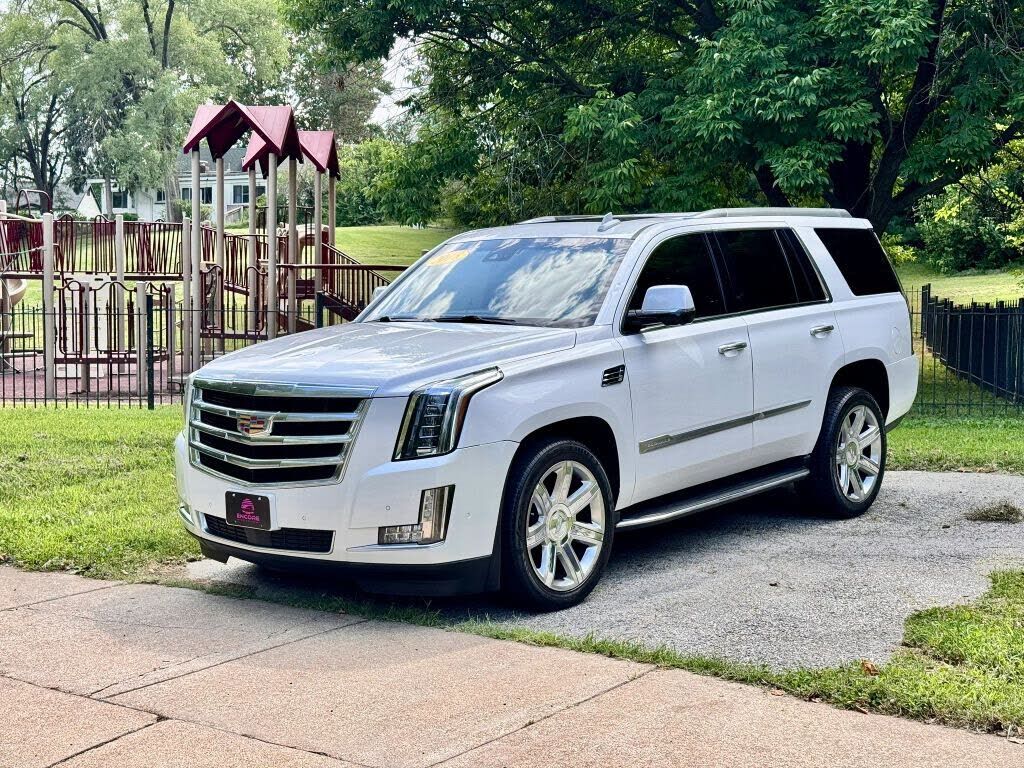 2018 CADILLAC Escalade