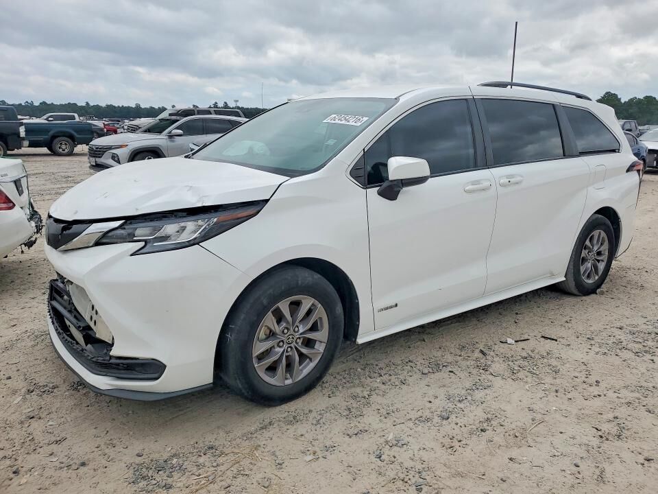 2021 TOYOTA Sienna