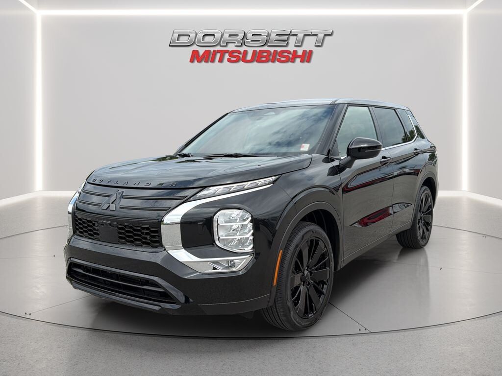 2026 MITSUBISHI Outlander