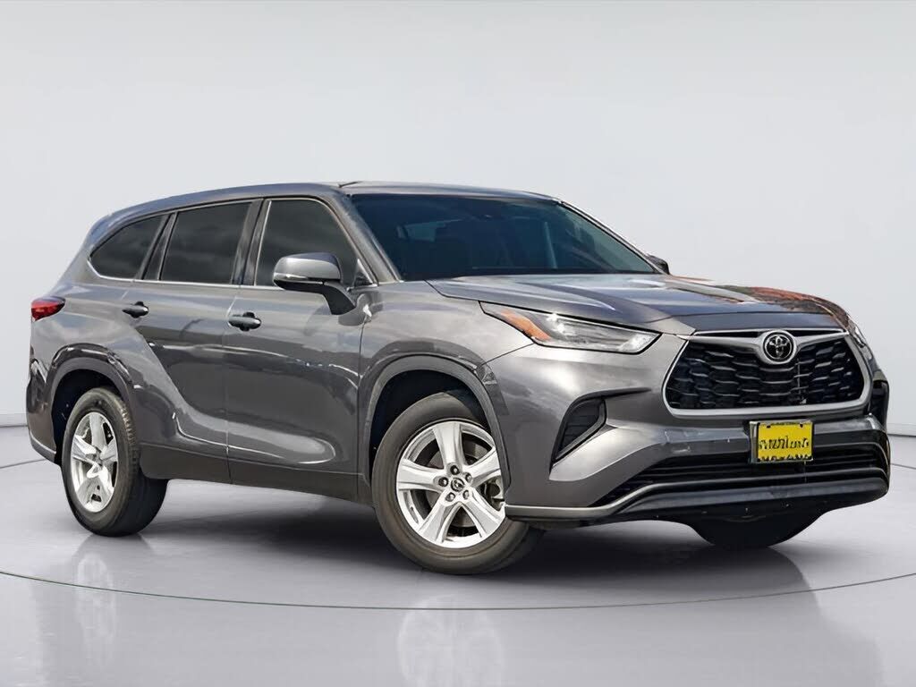 2021 TOYOTA Highlander