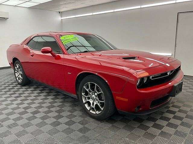 2017 DODGE Challenger