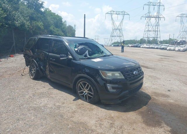 2016 FORD Explorer