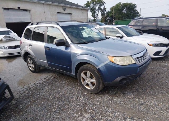 2013 SUBARU Forester