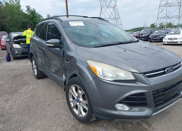 2013 FORD Escape