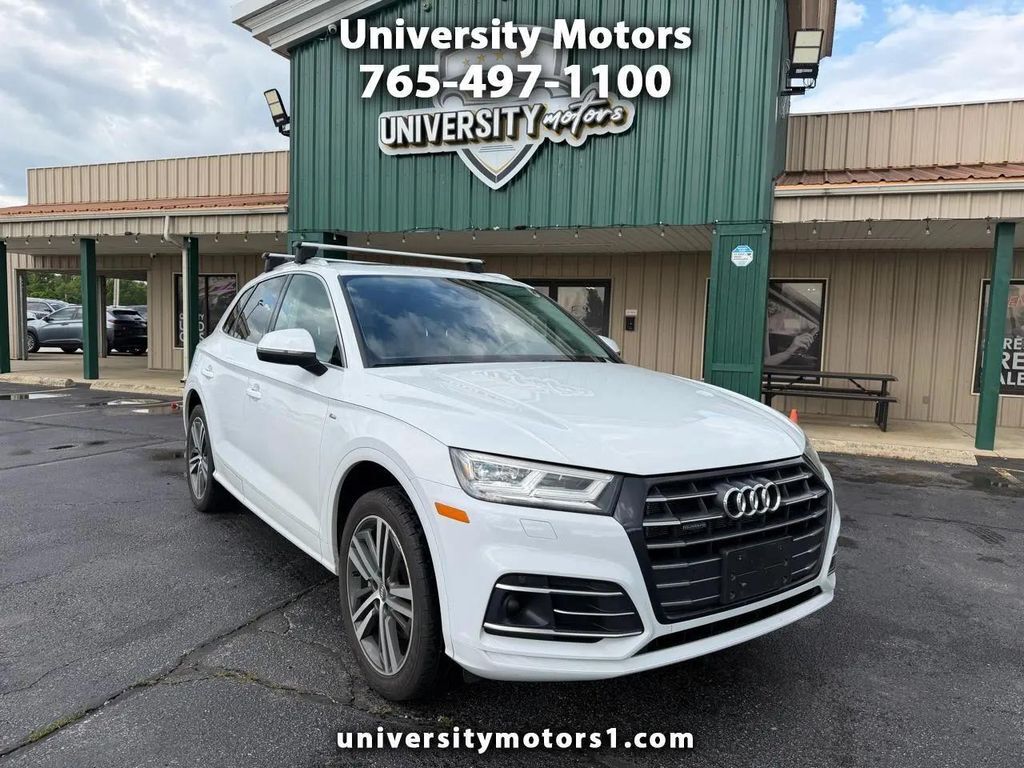 2020 AUDI Q5 e