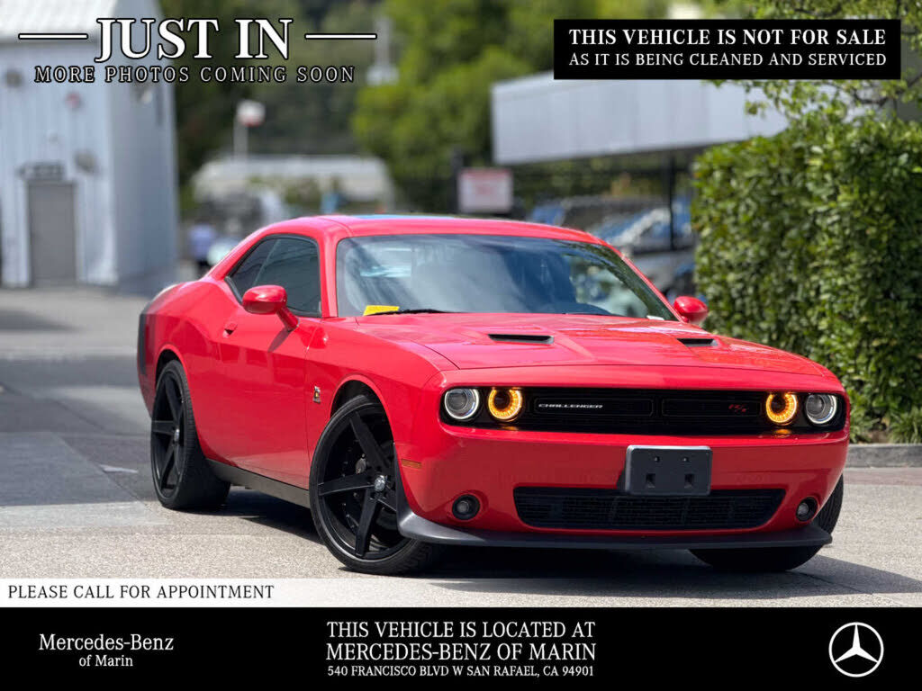 2015 DODGE Challenger