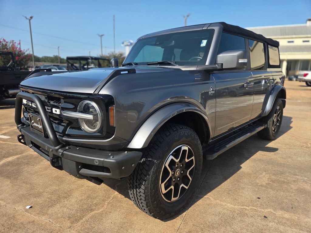 2022 FORD Bronco