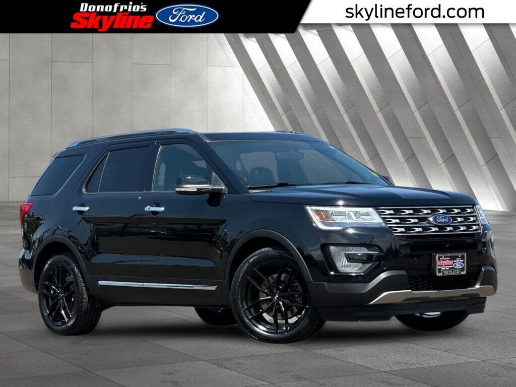 2017 FORD Explorer
