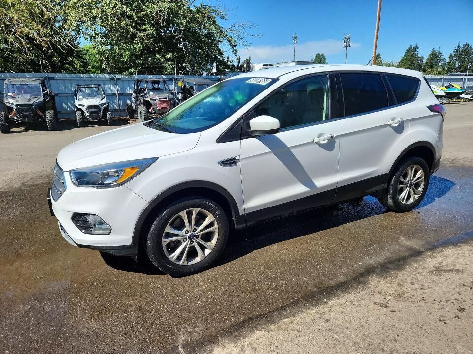 2017 FORD Escape