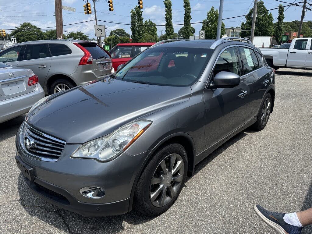 2011 INFINITI EX35