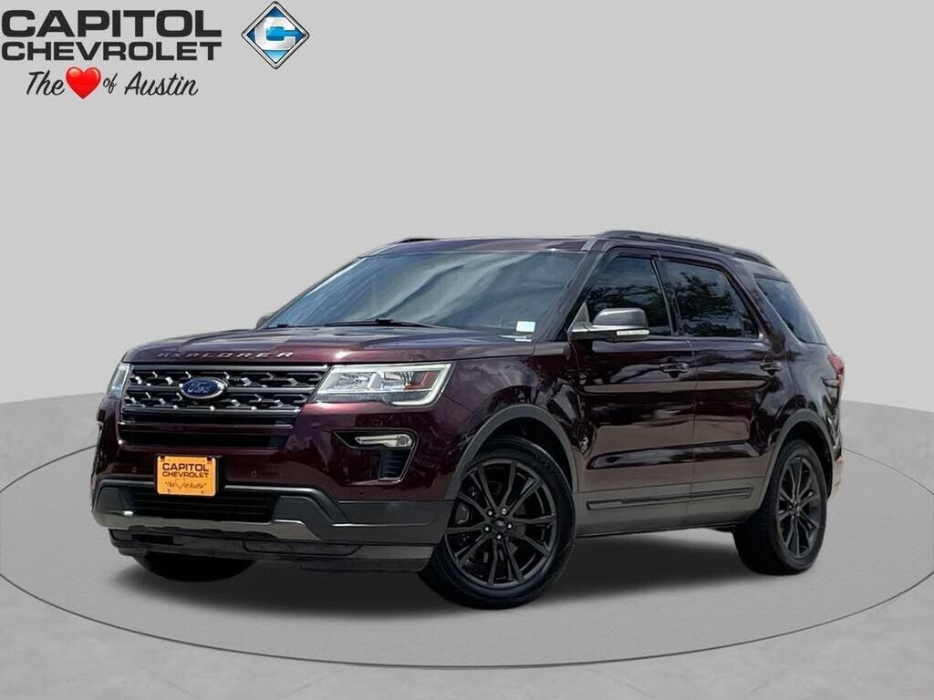 2018 FORD Explorer