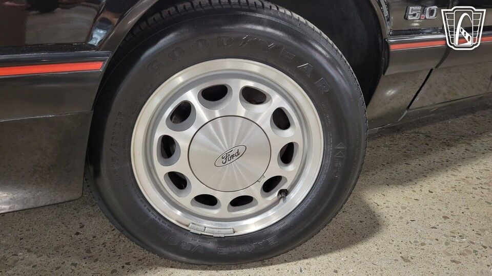 1989 FORD Mustang