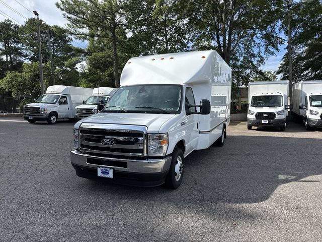 2027 FORD E-350