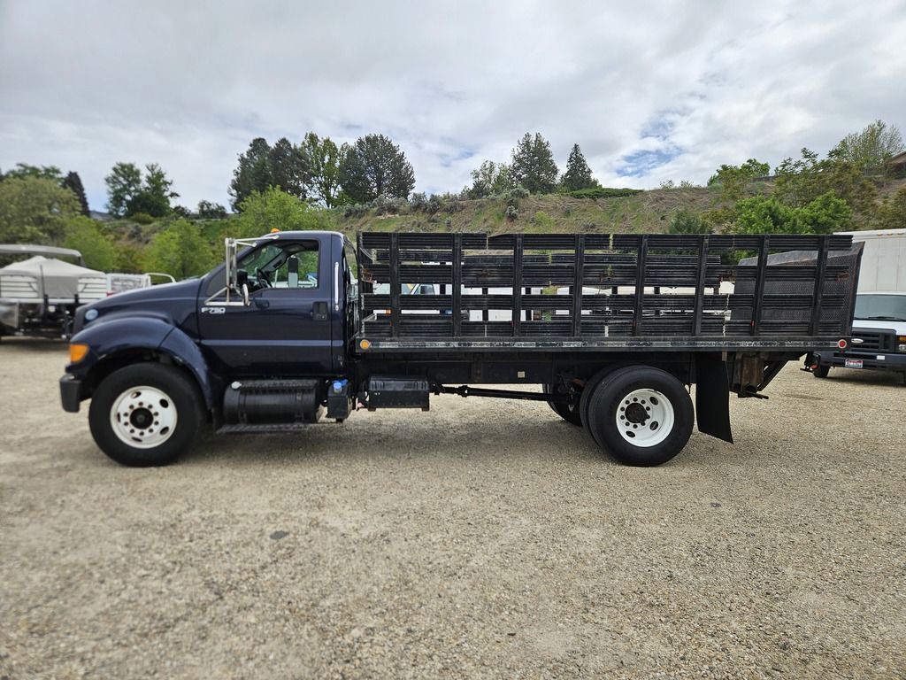 Ford F-750
