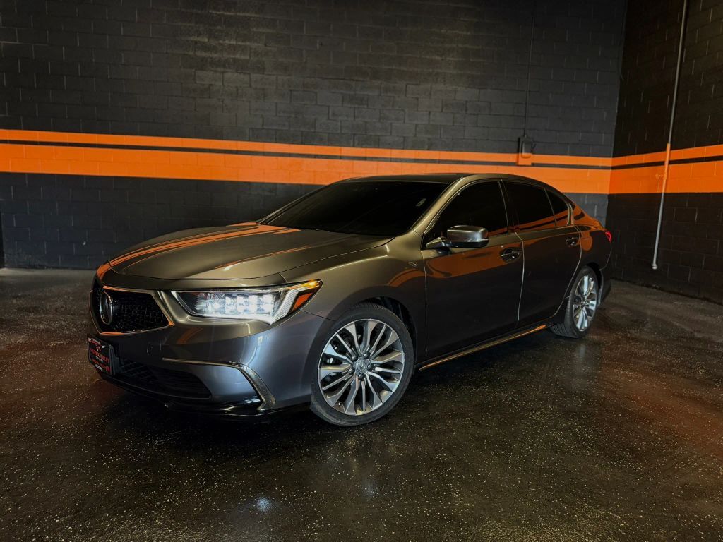 2018 ACURA RLX