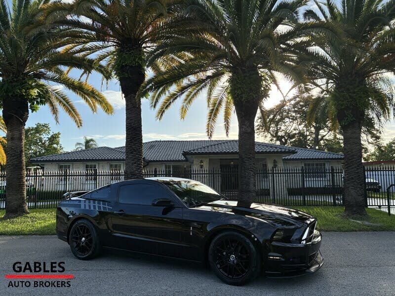 2014 FORD Mustang