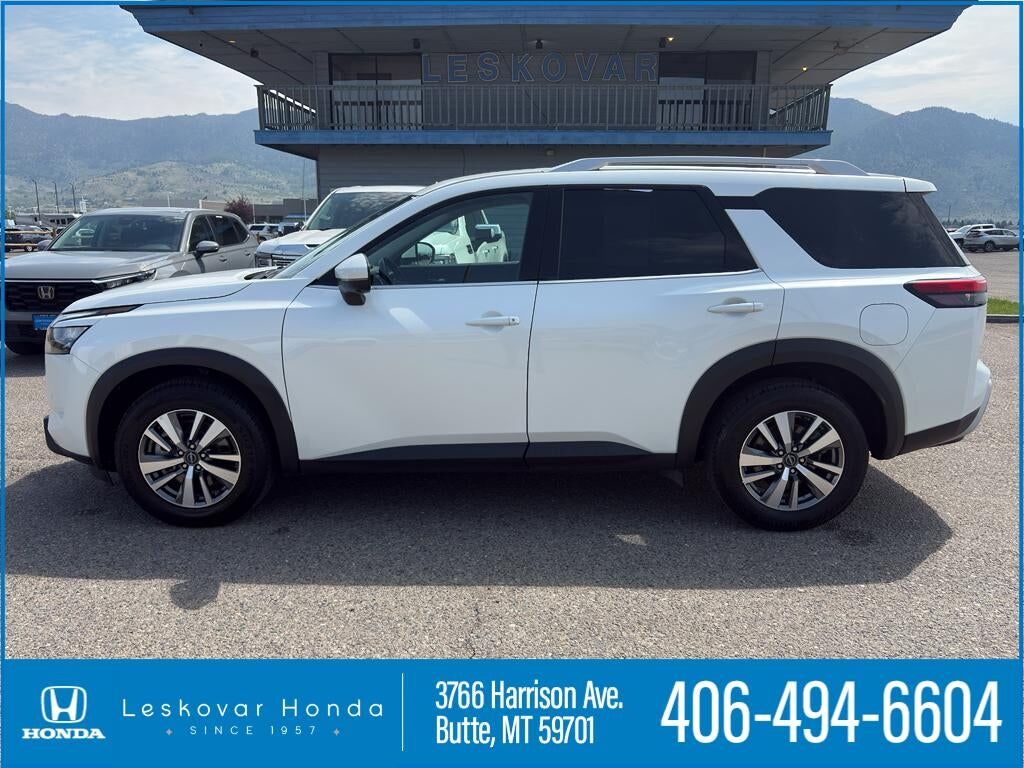 2025 NISSAN Pathfinder