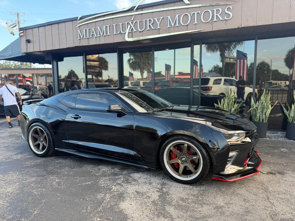 2017 CHEVROLET Camaro