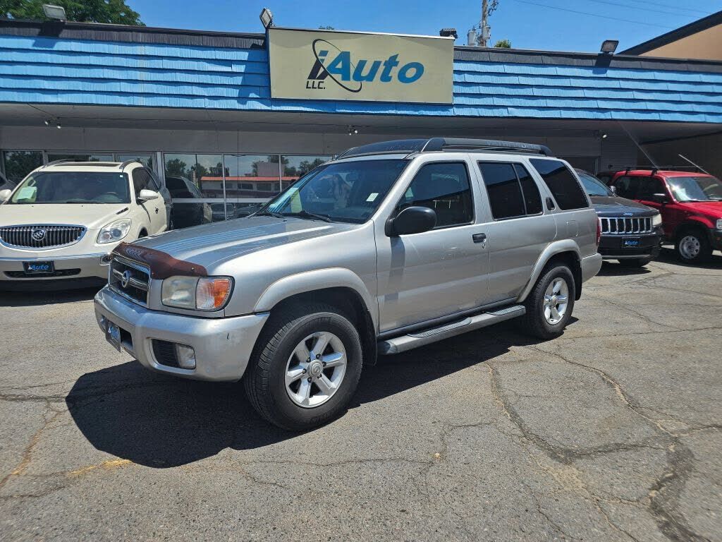 2004 NISSAN Pathfinder