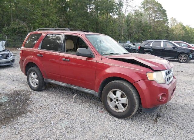 2011 FORD Escape