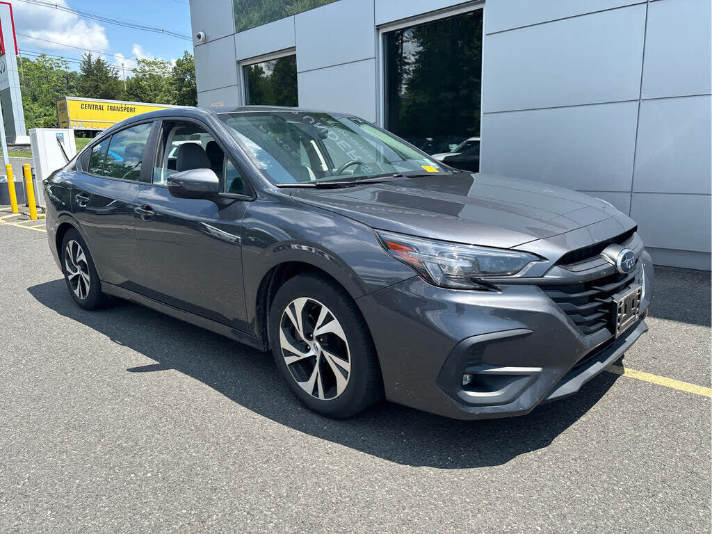 2024 SUBARU Legacy
