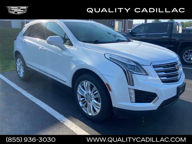 2017 CADILLAC XT5