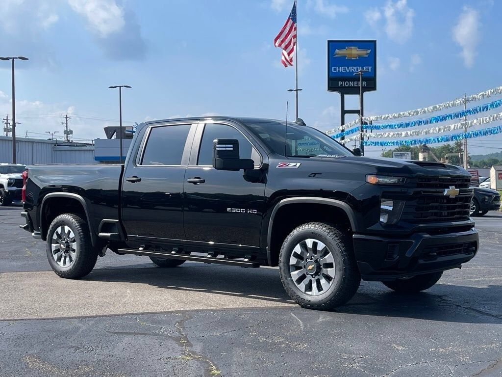 2026 CHEVROLET Silverado HD