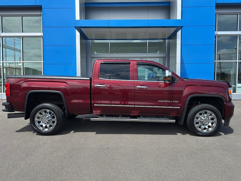 2016 GMC Sierra